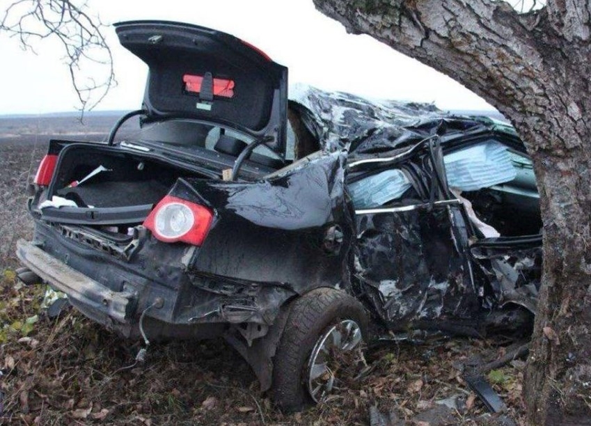 Смертельное ДТП под Унгень: за рулём была девушка без прав, а рядом — сотрудник полиции